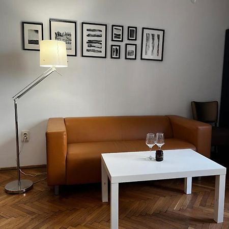 Lifestyle In The Center Leilighet Bucureşti Eksteriør bilde